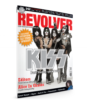 REVOLVER31